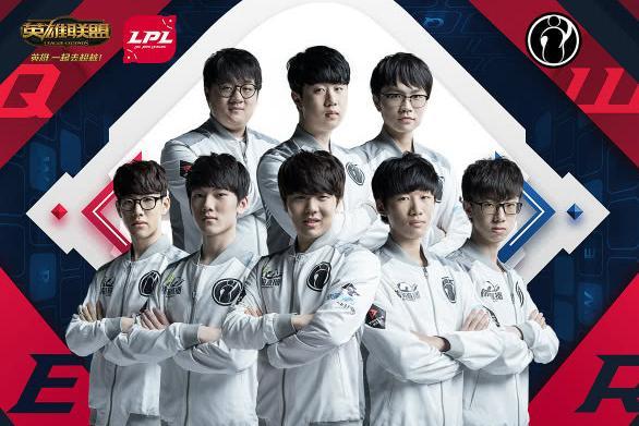 無球跑動依 無球跑動依